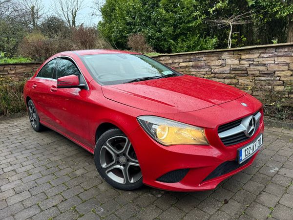 Mercedes-Benz CLA Saloon, Petrol, 2013, Red