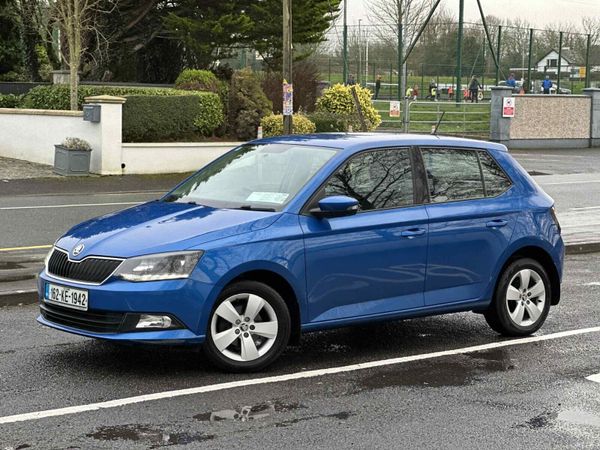 Skoda Fabia Hatchback, Petrol, 2016, Blue