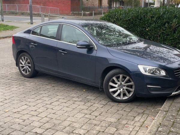 Volvo S60 Saloon, Diesel, 2014, Blue