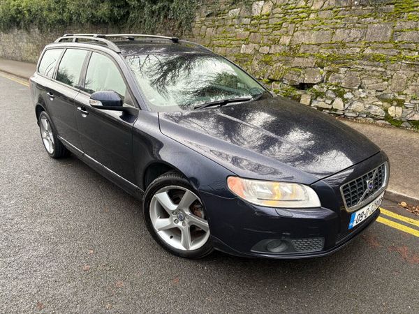 Volvo V70 Estate, Ethanol Petrol, 2009, Blue
