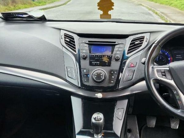 Hyundai i40 Saloon, Diesel, 2013, Silver