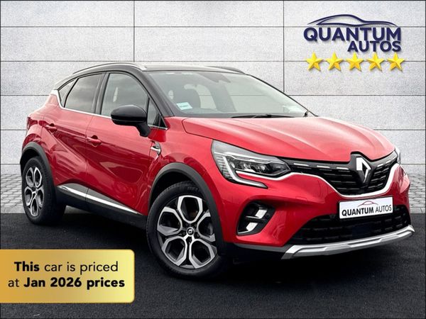 Renault Captur Hatchback, Petrol, 2022, Red