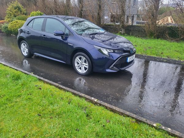 Toyota Corolla Hatchback, Petrol Hybrid, 2021, Blue