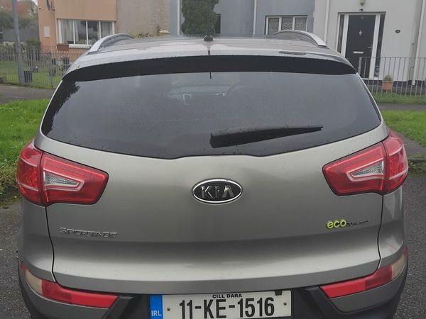 Kia Sportage SUV, Diesel, 2011, Silver
