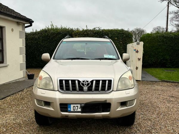 Toyota Land Cruiser SUV, Diesel, 2007, Beige