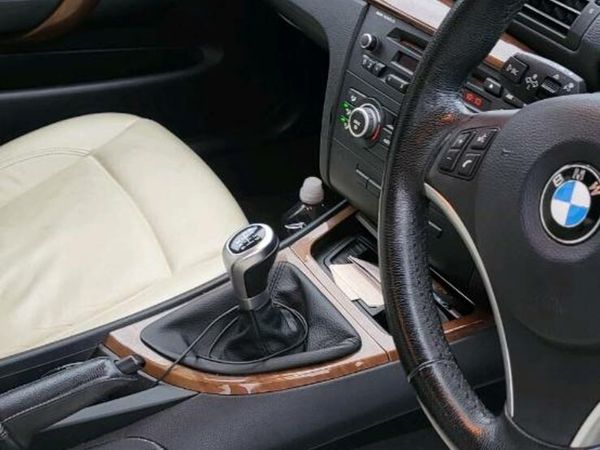 BMW 1-Series Hatchback, Diesel, 2008, Green