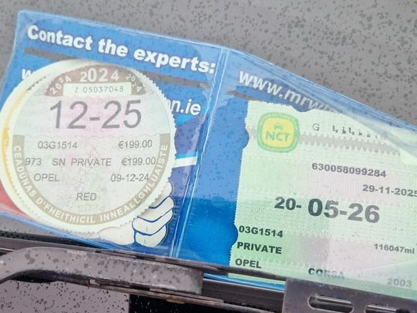 Opel Corsa Hatchback, Petrol, 2003, Red