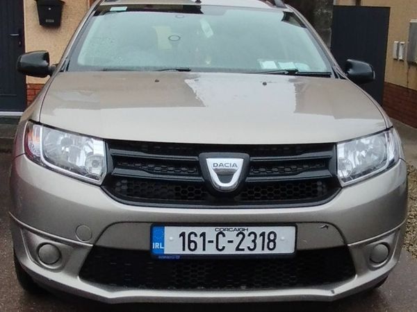 Dacia Logan Estate, Petrol, 2016, Gold