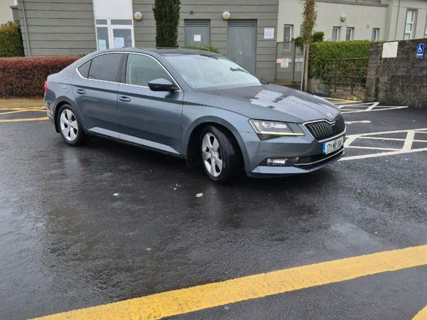 Skoda Superb Saloon, Diesel, 2017, Grey
