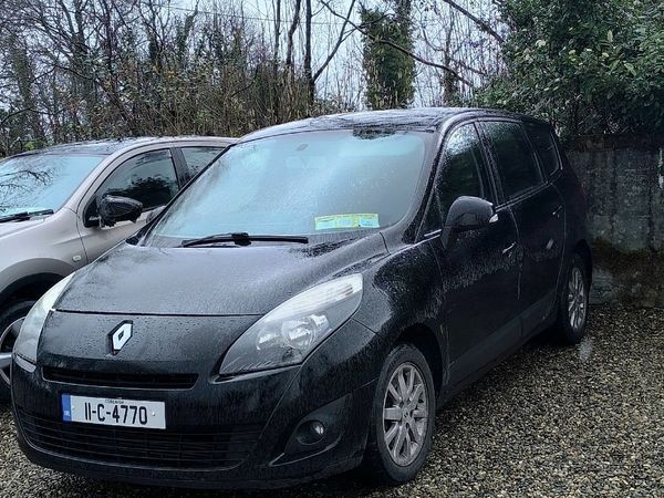 Renault Grand Scenic MPV, Diesel, 2011, Black