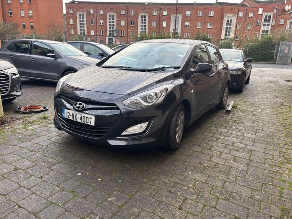 Hyundai i30 Hatchback, Petrol, 2012, Black