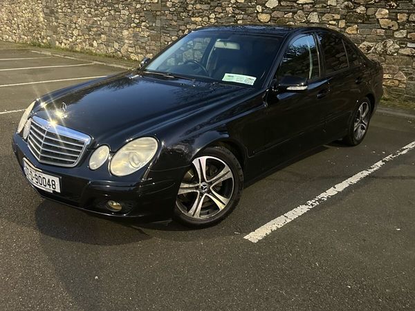 Mercedes-Benz E-Class Saloon, Diesel, 2007, Black