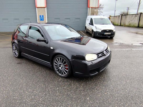 Volkswagen Golf Hatchback, Petrol, 2003, Black
