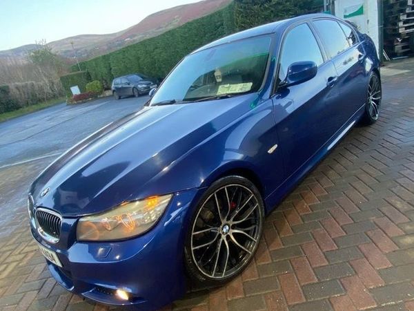 BMW 3-Series Saloon, Diesel, 2011, Blue