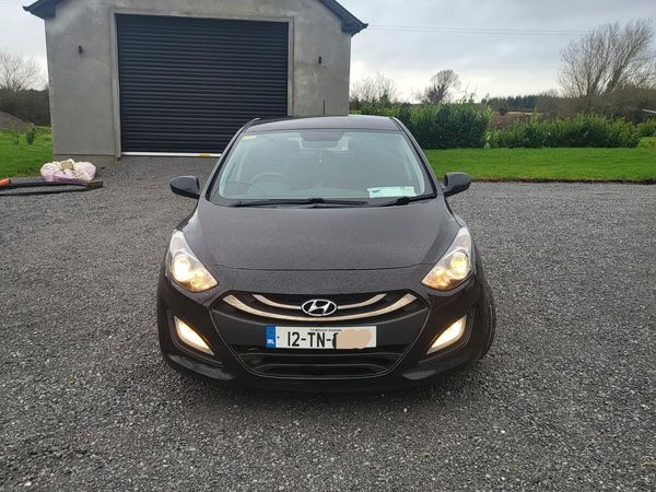 Hyundai i30 Hatchback, Diesel, 2012, Black