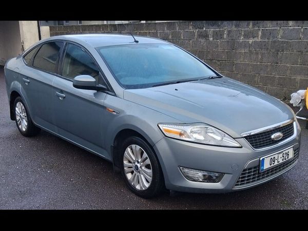 Ford Mondeo Saloon, Petrol, 2009, Grey