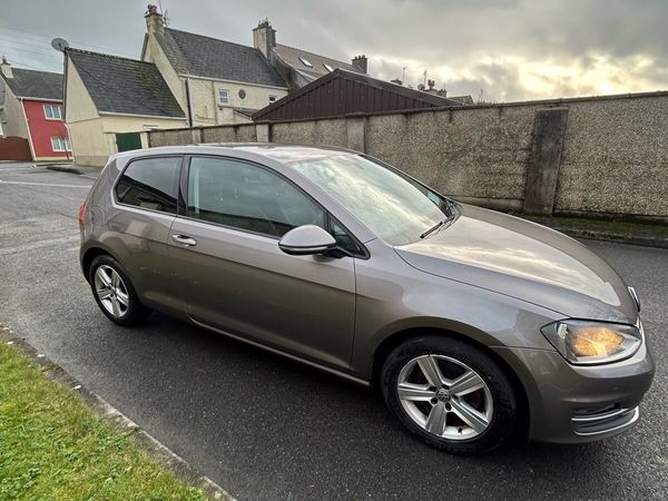 Volkswagen Golf Hatchback, Diesel, 2015, Grey