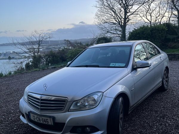 Mercedes-Benz C-Class Saloon, Diesel, 2012, Silver
