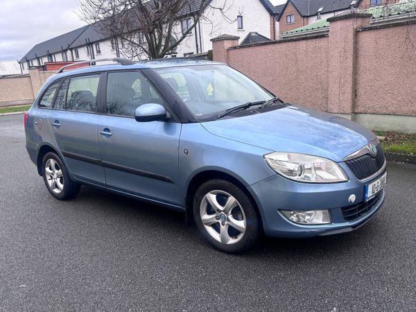 Skoda Fabia Estate/Jeep, Petrol, 2010, Grey