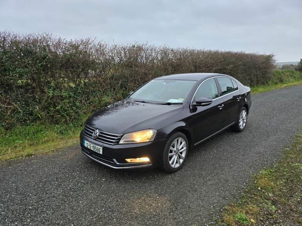 Volkswagen Passat Saloon, Diesel, 2012, Black