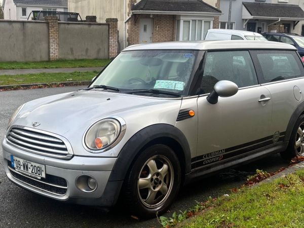 Volkswagen Golf Hatchback, Diesel, 2010, Silver