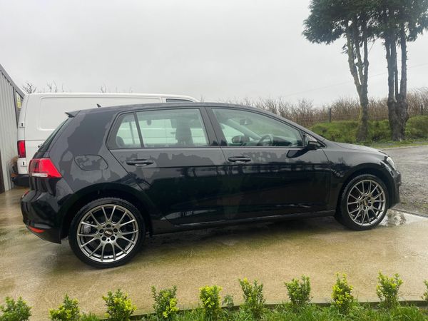 Volkswagen Golf Hatchback, Petrol, 2015, Black
