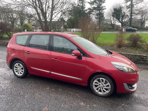 Renault Grand Scenic MPV, Diesel, 2013, Red