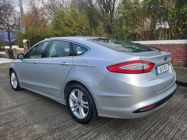 Ford Mondeo Hatchback, Diesel, 2016, Silver