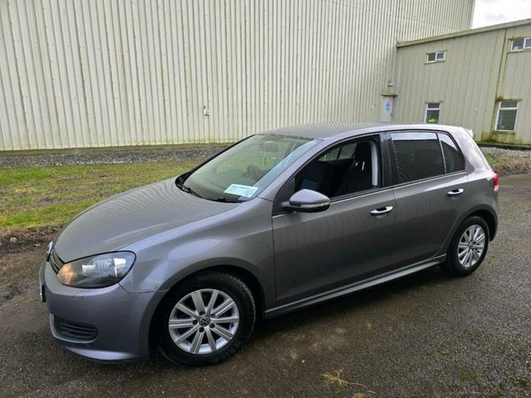 Volkswagen Golf Hatchback, Diesel, 2011, Grey