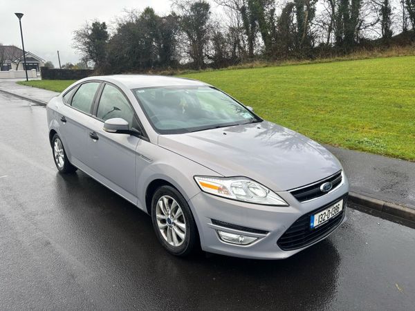 Ford Mondeo Hatchback, Diesel, 2013, Grey