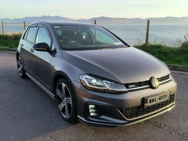 Volkswagen Golf Hatchback, Diesel, 2018, Grey
