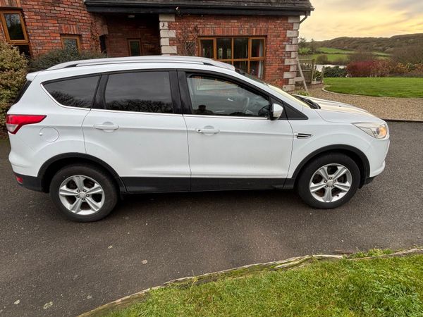 Ford Kuga SUV, Diesel, 2015, White