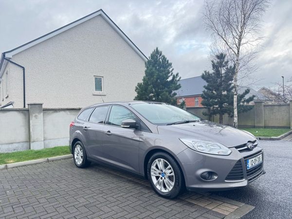 Ford Focus Estate/Jeep, Diesel, 2012, Brown