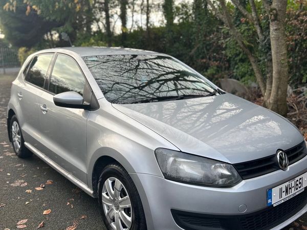Volkswagen Polo Hatchback, Diesel, 2011, Silver