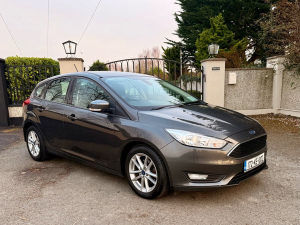 Ford Focus Hatchback, Diesel, 2017, Grey