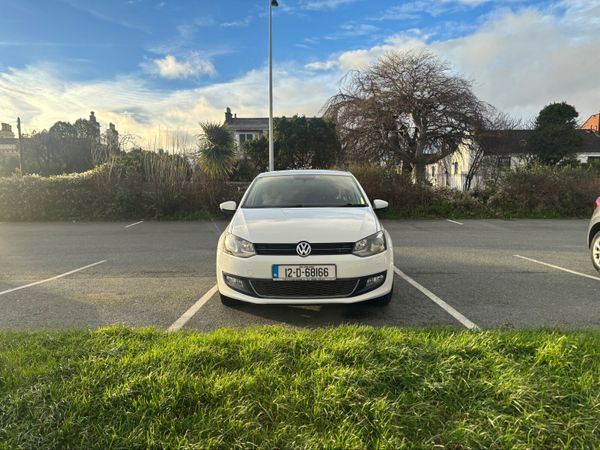 Volkswagen Polo Hatchback, Petrol, 2012, White