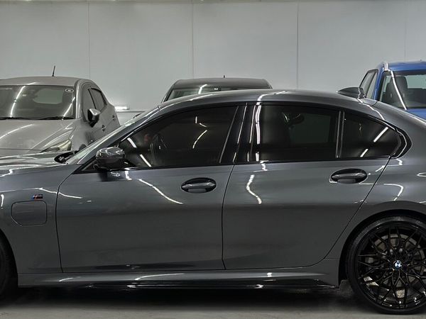 BMW 3-Series Saloon, Petrol Plug-in Hybrid, 2019, Grey