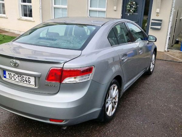 Toyota Avensis Saloon, Diesel, 2010, Grey
