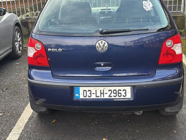 Volkswagen Polo Hatchback, Petrol, 2003, Blue