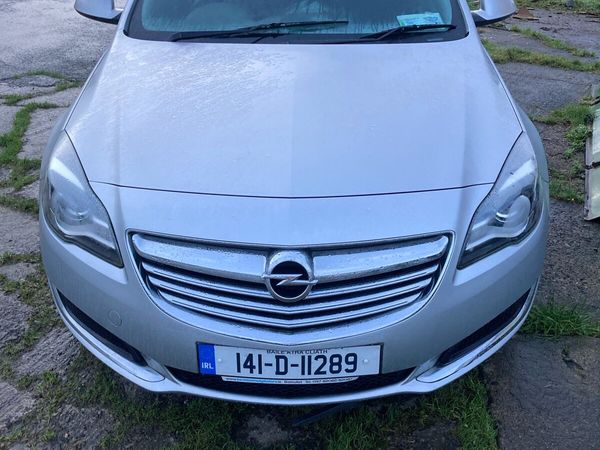 Opel Insignia Saloon, Diesel, 2014, Silver