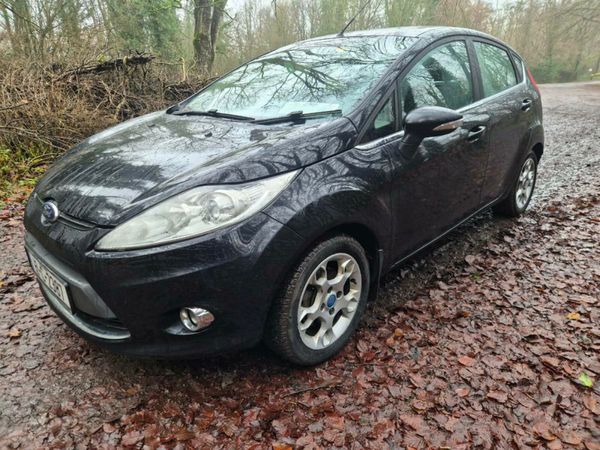 Ford Fiesta Hatchback, Diesel, 2012, Black