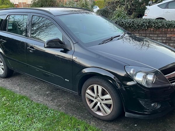 Vauxhall Astra Estate, Diesel, 2010, Black