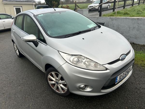 Ford Fiesta Hatchback, Diesel, 2010, Silver