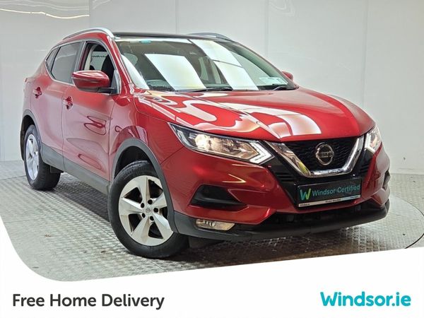 Nissan Qashqai MPV, Petrol, 2020, Red
