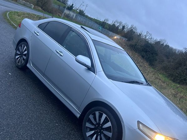Honda Accord Saloon, Diesel, 2008, Silver
