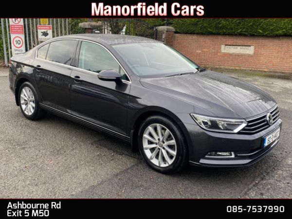 Volkswagen Passat Saloon, Diesel, 2019, Grey