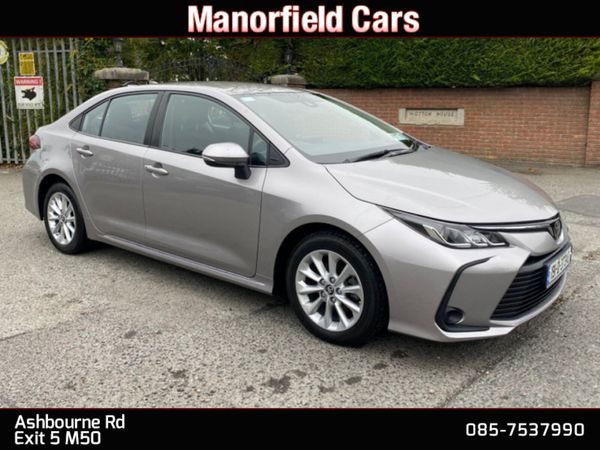 Toyota Corolla Saloon, Petrol, 2019, Grey