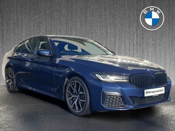 BMW 5-Series Saloon, Petrol Hybrid, 2023, Blue