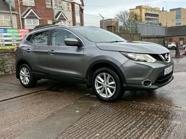 Nissan Qashqai Hatchback, Diesel, 2016, Grey