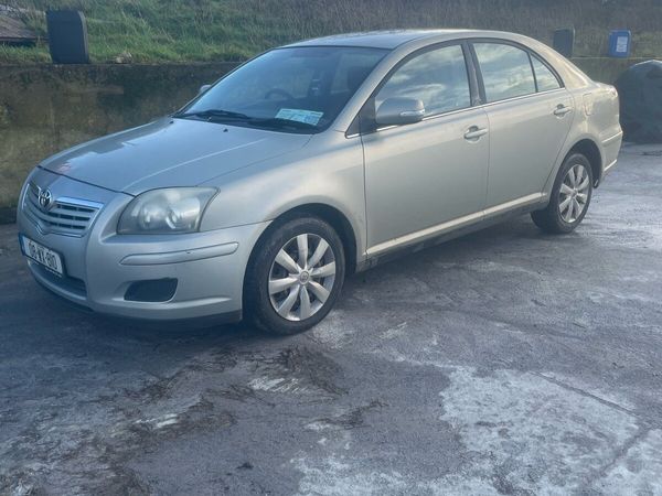 Toyota Avensis Hatchback, Diesel, 2008, Green